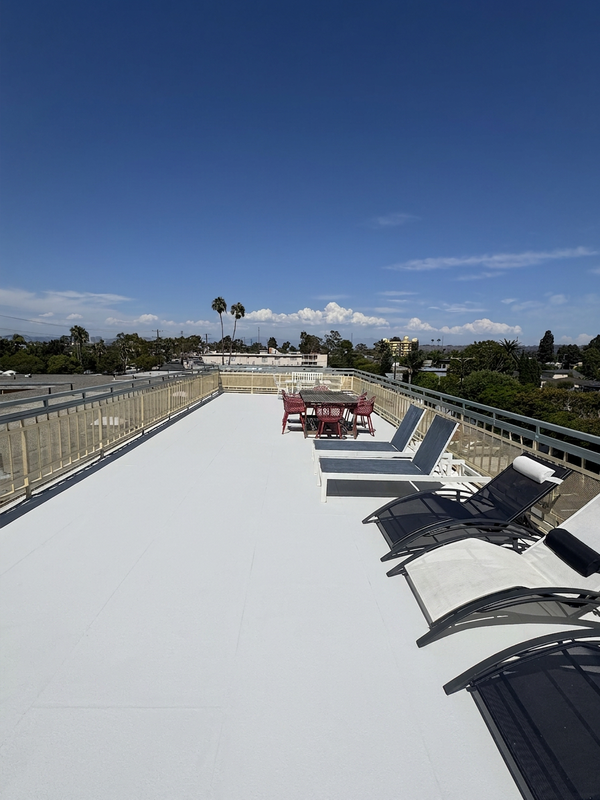Los Angeles Condo: 12500 Culver Boulevard - 216