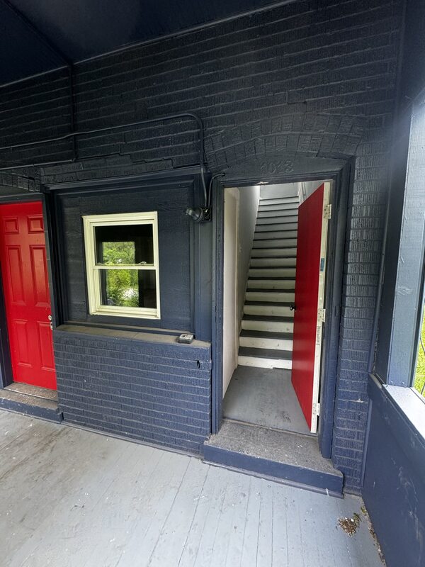 Gary House: 1009 Ellsworth Place