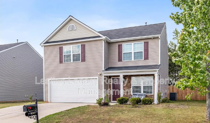 Winston-Salem House: 5047 Mount Hope Drive