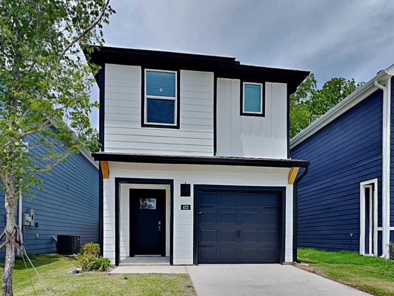 Princeton House: 422 Tall Cedar Way
