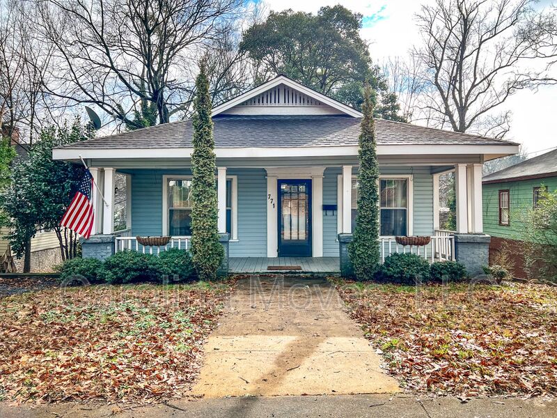 Spartanburg House: 771 Maple Street