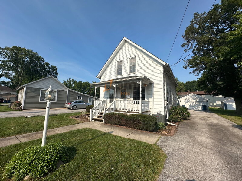 Chesterton House: 203 Locust St