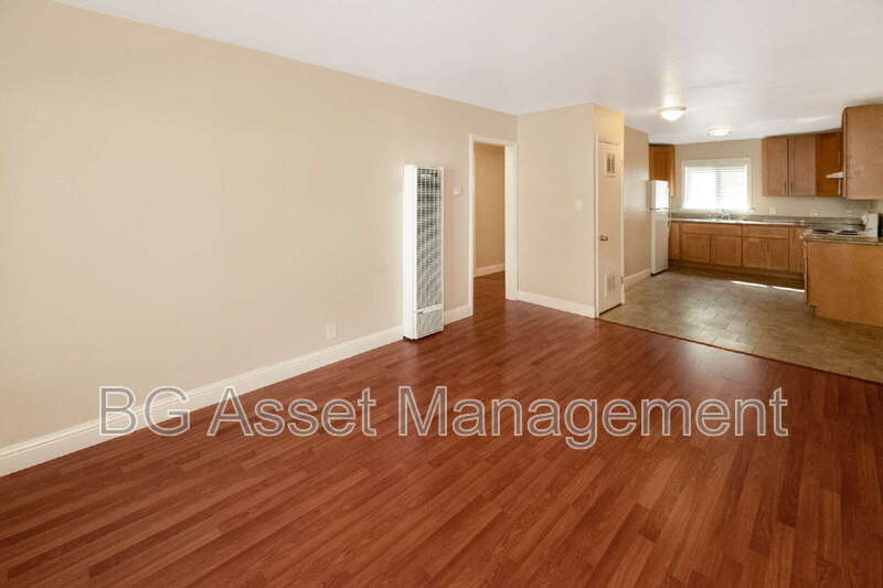 Berkeley Condo: 1525 Alcatraz Avenue