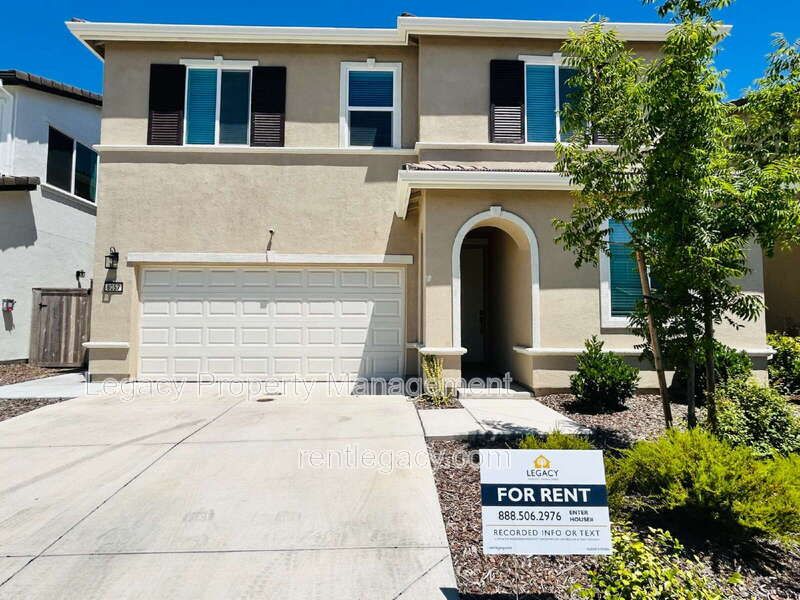 Roseville House: 8057 Moongate Wy