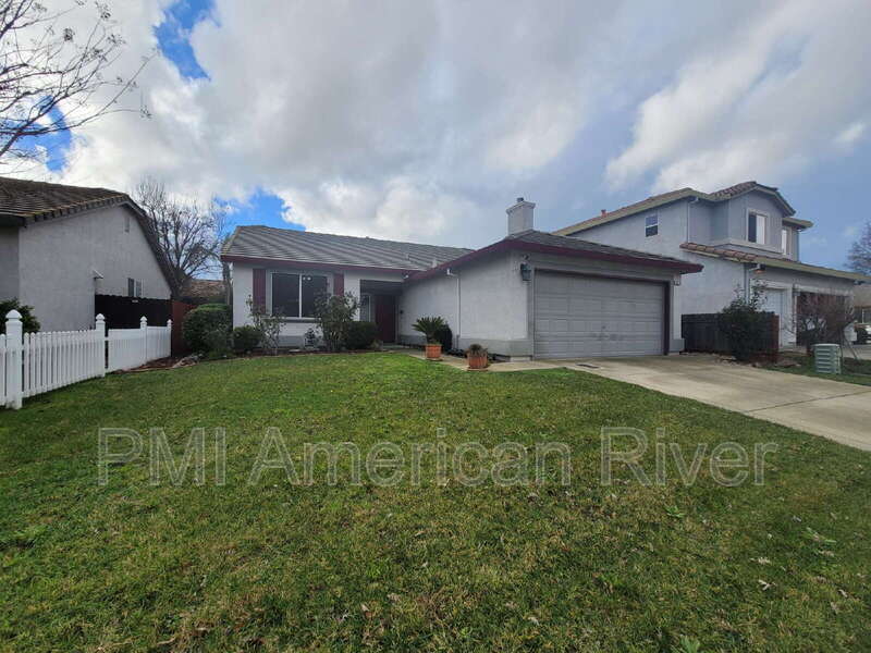 Antelope House: 8233 Windmill Oaks Pl