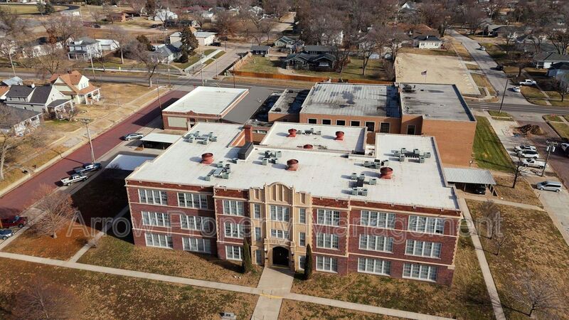 Fairbury House: 720 J Street-102