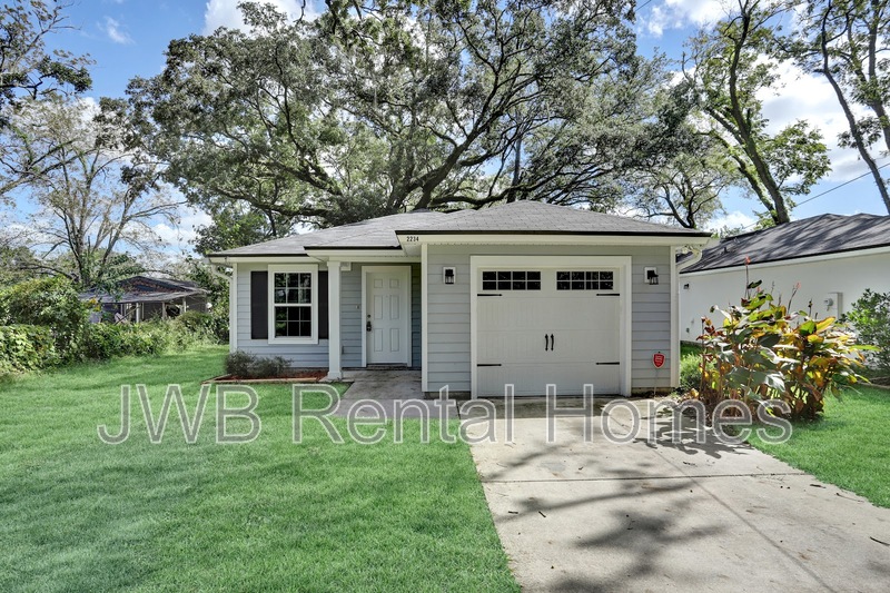 Jacksonville House: 2234 Orchard St