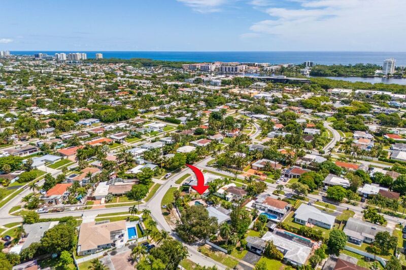 Boca Raton House: 2298 NE 4th Avenue
