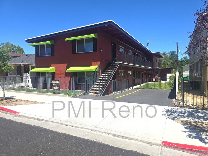 Reno Condo: 780 Lander Street