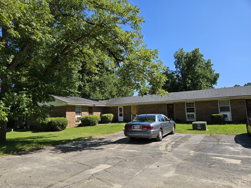 Fayetteville Condo: 6445-6459 Starbrook Drive - 6455
