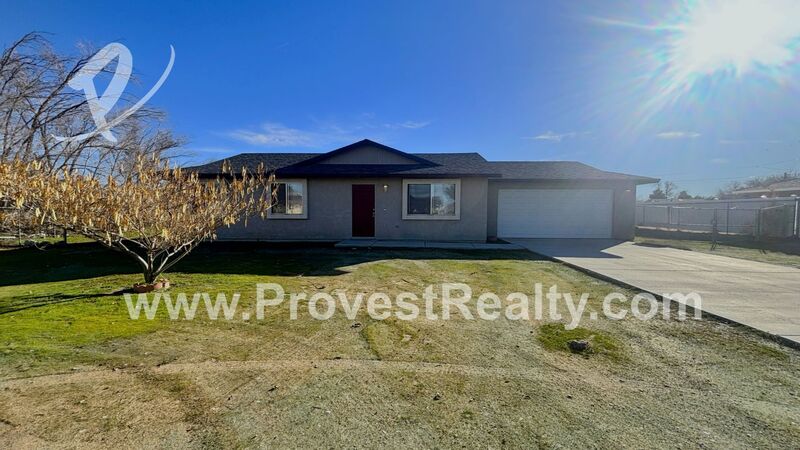 Apple Valley House: 21119 Little Beaver Road