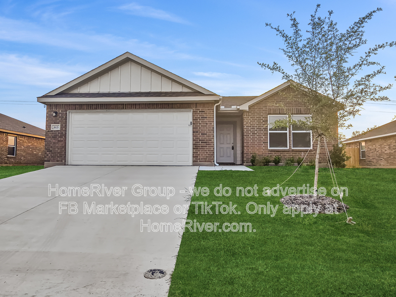Springtown House: 613 Jameson St