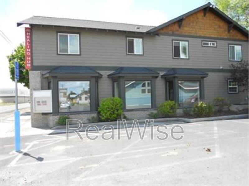 Redmond Condo: 219 NW 6th St