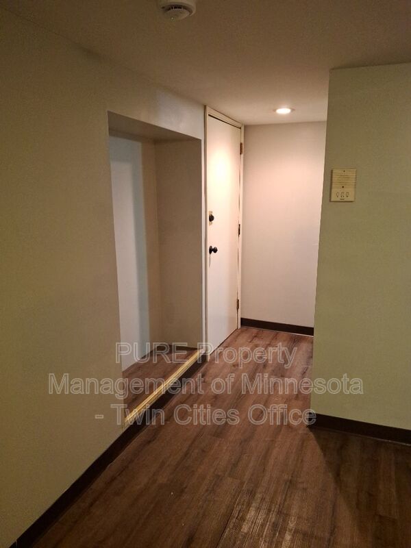 Saint Paul Condo: 840 Beech St