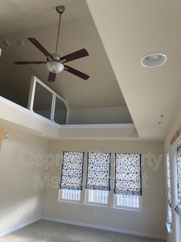 Stunning home across from the bay!!! - Photo 25