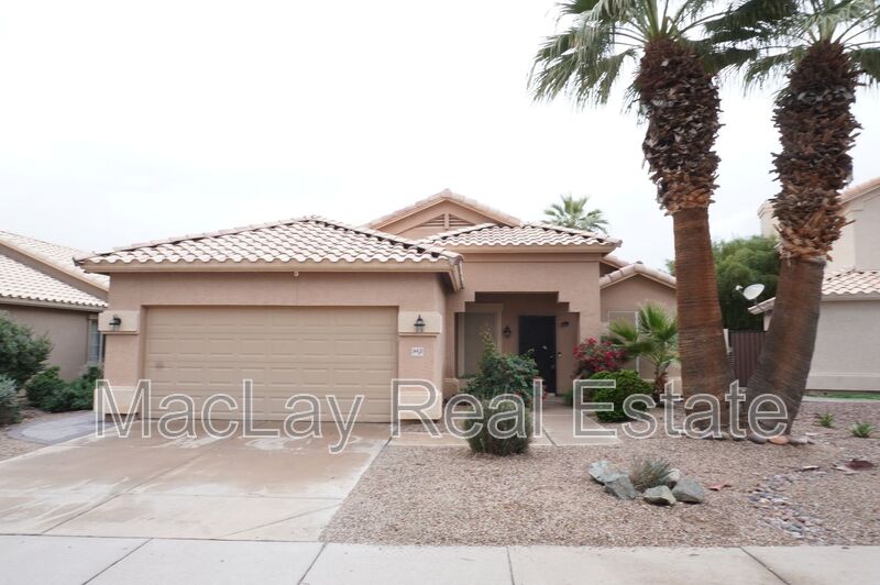 Phoenix House: 14410 S 44Th St