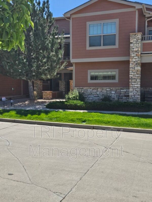 Wellington House: 4101 Crittendon Lane