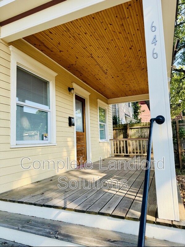 Terre Haute Condo: 646 Farrington Street
