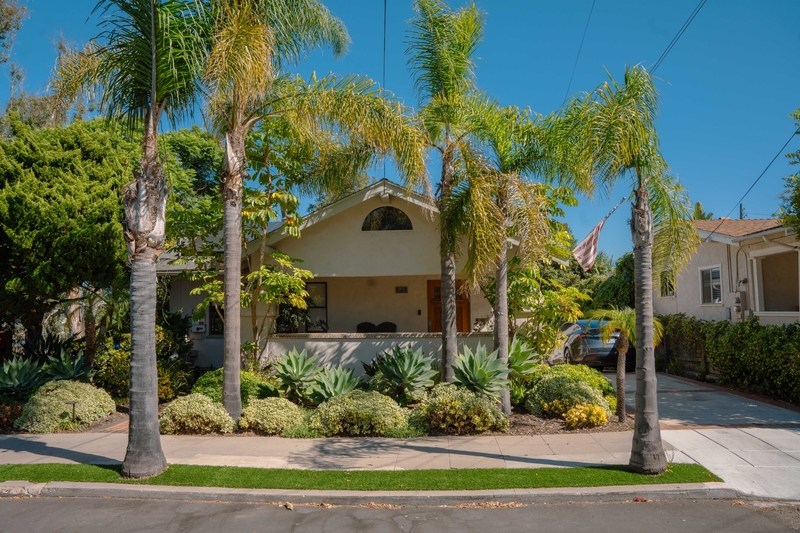 San Diego House: 3675 Eagle Street - 1