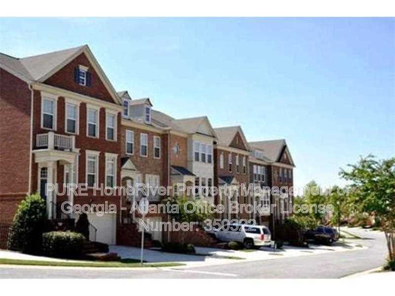 Smyrna House: 1612 Wehunt Pl SE