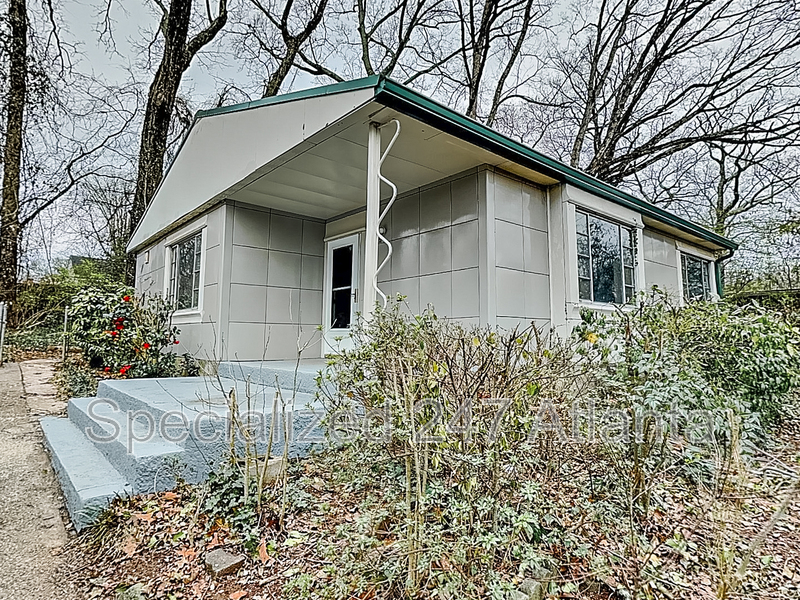 2 Bedroom House – 832 Burchill St SW, Atlanta, GA