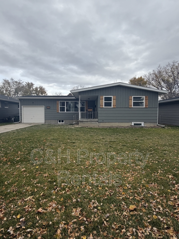 Billings House: 915 Avenue F