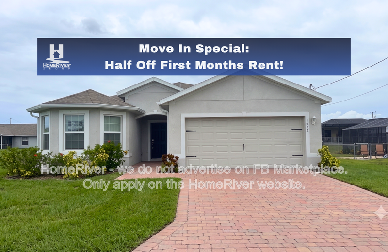 Cape Coral House: 1009 NE 11th St