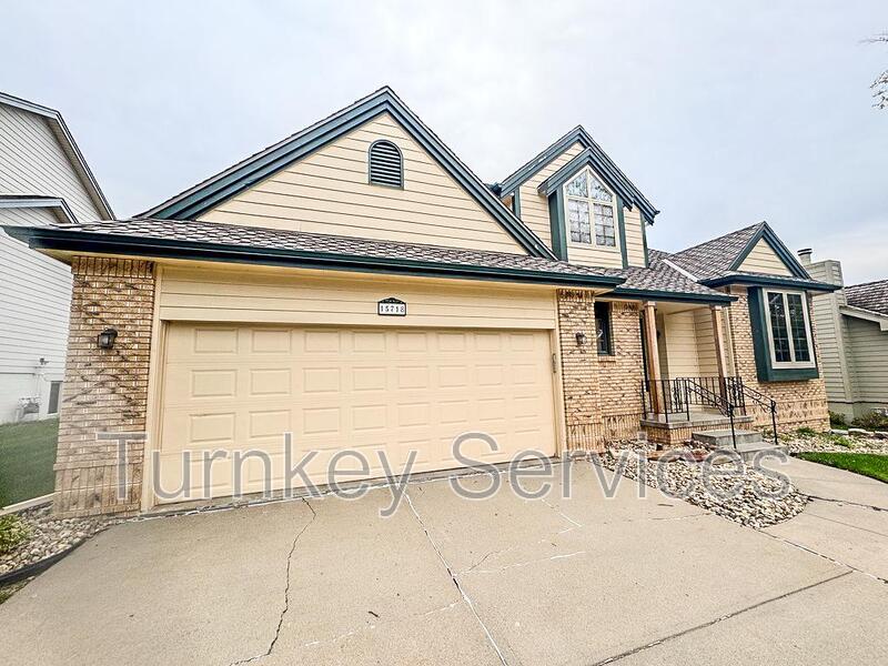 Omaha House: 15718 Lafayette Ave