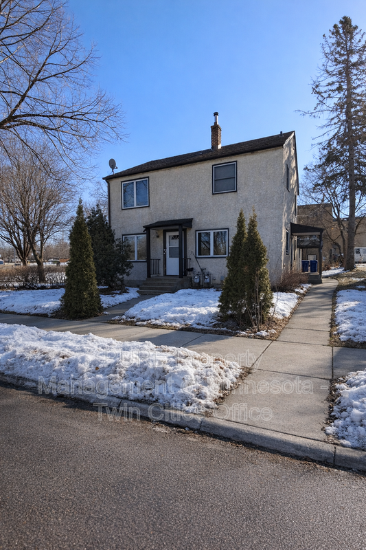 Saint Paul Condo: 1250 Jessamine Ave E Lower