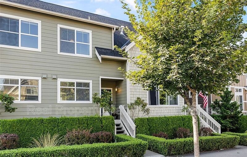 Issaquah House: 2343 NE Park Dr