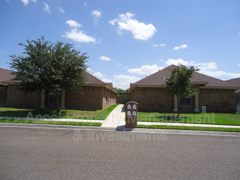 Pharr Condo: 1304 E. Quail Drive