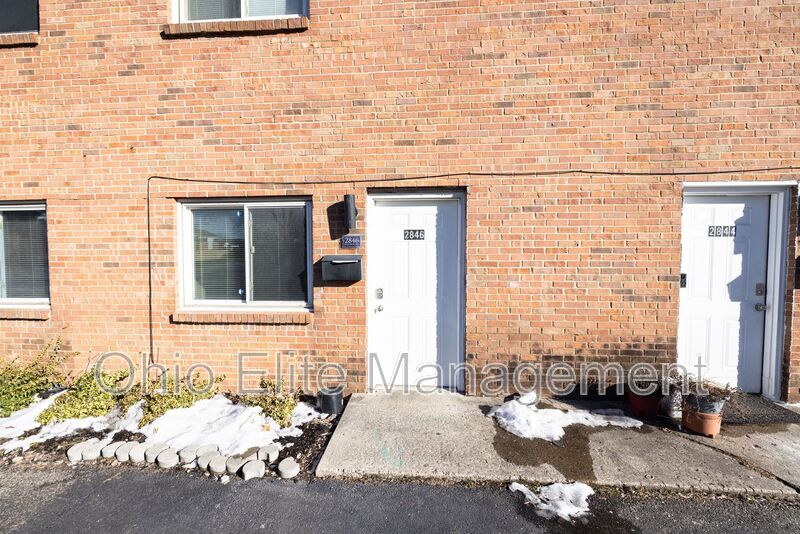 Columbus House: 2846 Baughman Ave