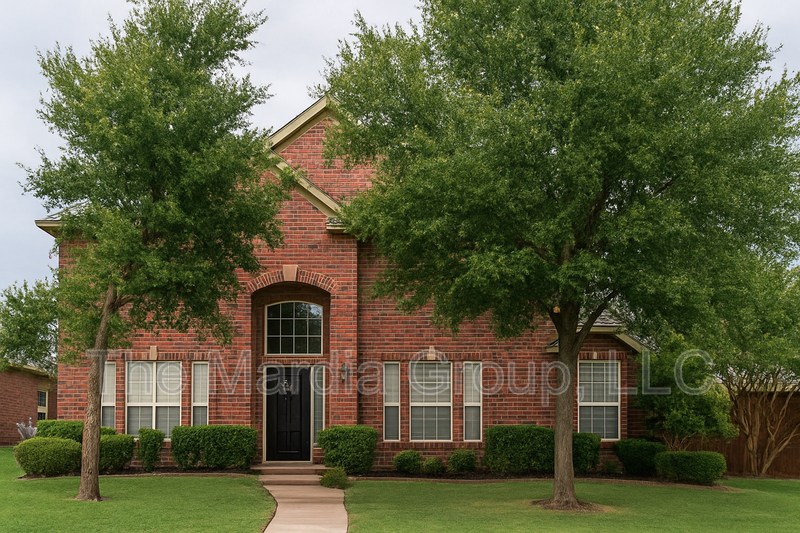 Allen House: 1631 Clarke Springs Dr.