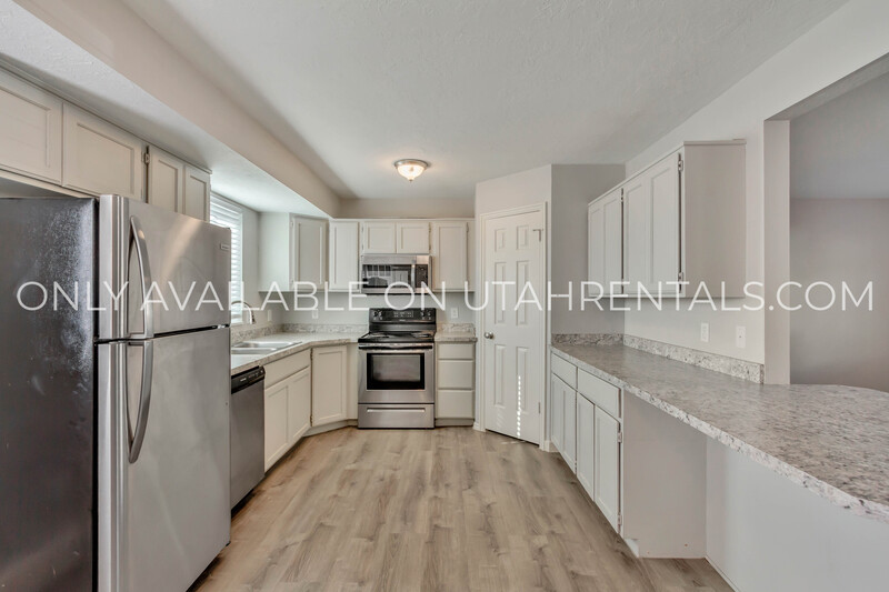 Pleasant Grove Condo: 1731 Garden Dr