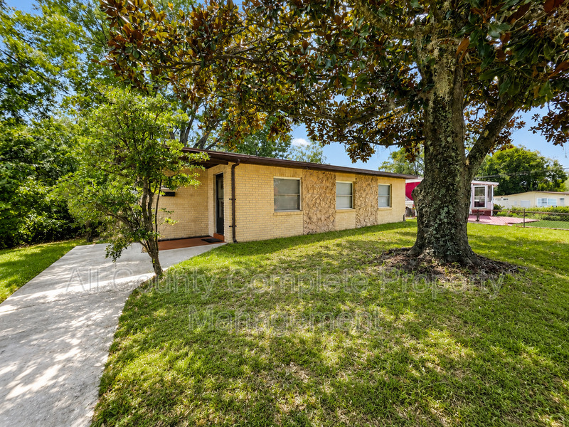Main image for 10415 Briarcliff Rd E