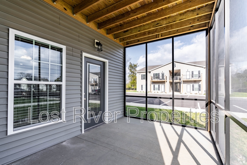 Bowling Green Condo: 4496 Wilford Lane