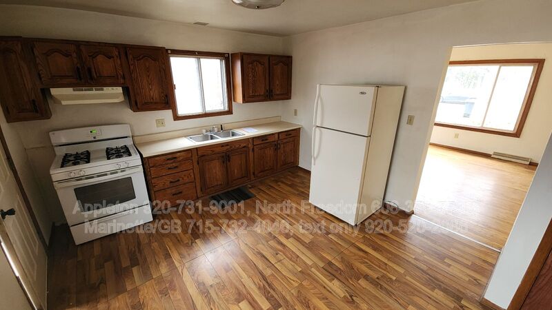 Oshkosh Condo: 337 Dove Street