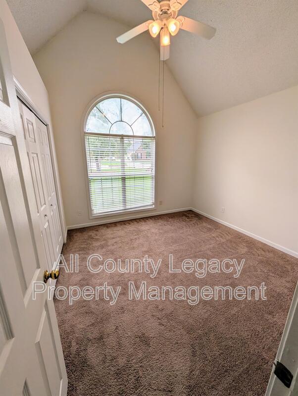 Main Rental Photo 8