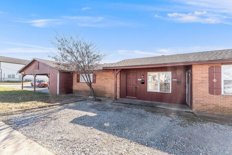 Rogers House: 600 W Olive St