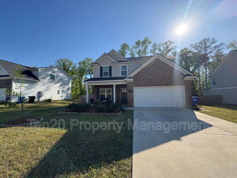 Midland House: 9957 Long Leaf Pine Drive