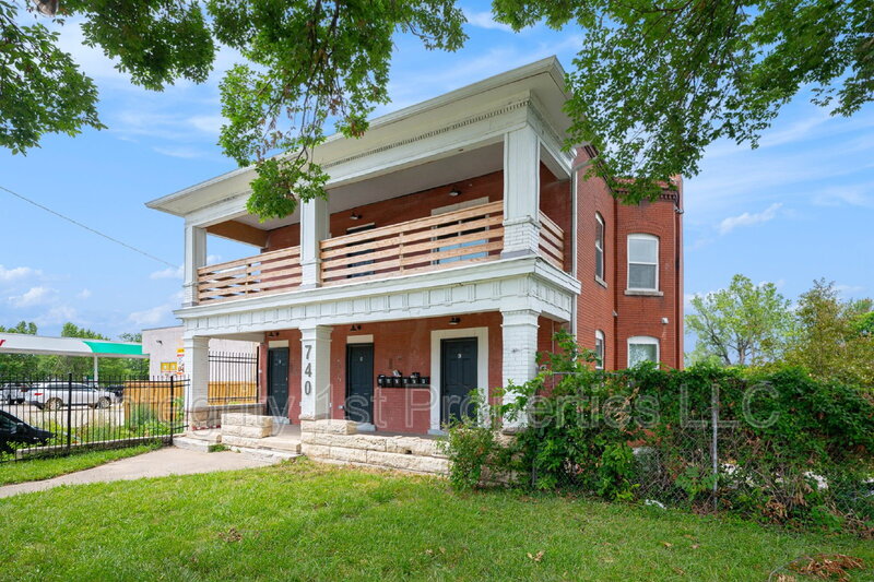 Kansas City Condo: 740 Washington Blvd