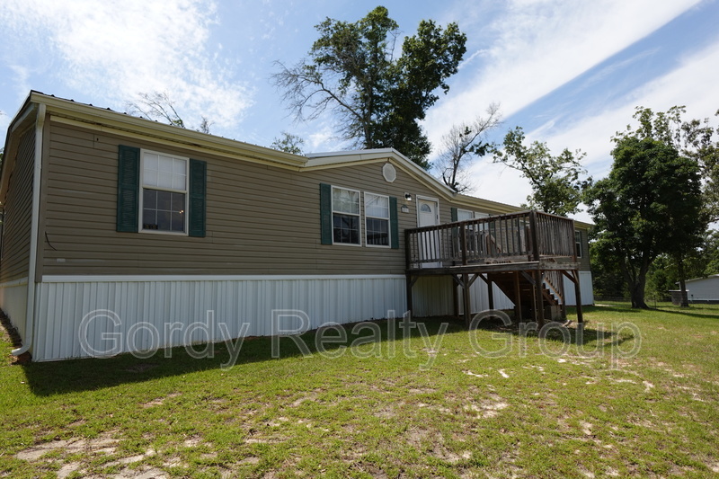 Alford House: 1211 Dwellings Street