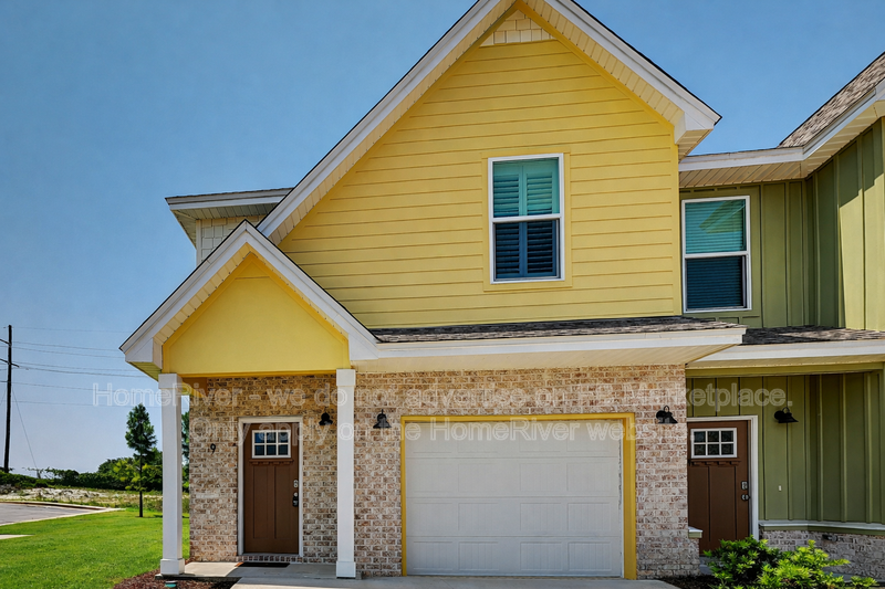 Destin Townhome: 400 Mattie M Kelly Blvd