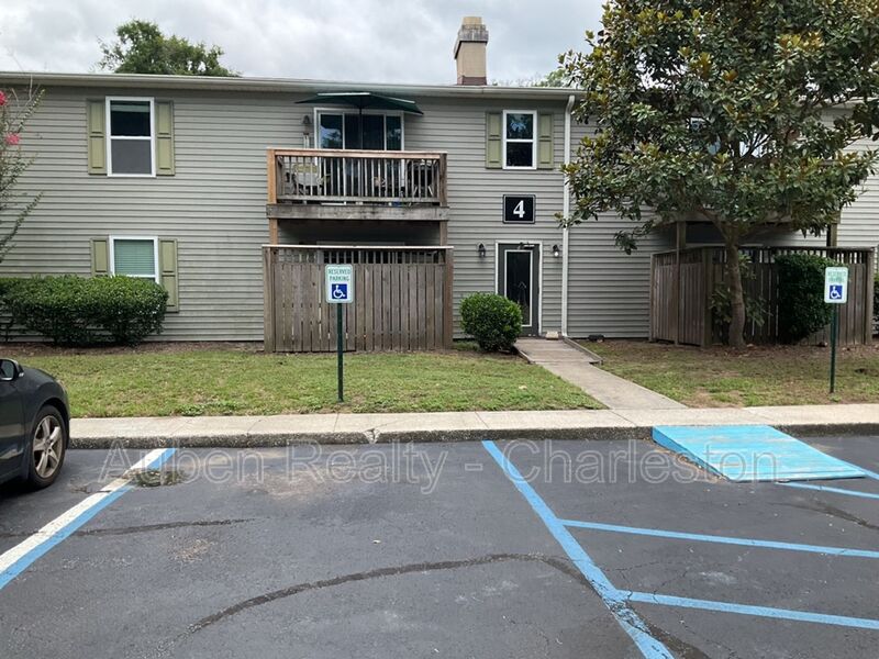 Charleston Condo: 1402 Camp Rd