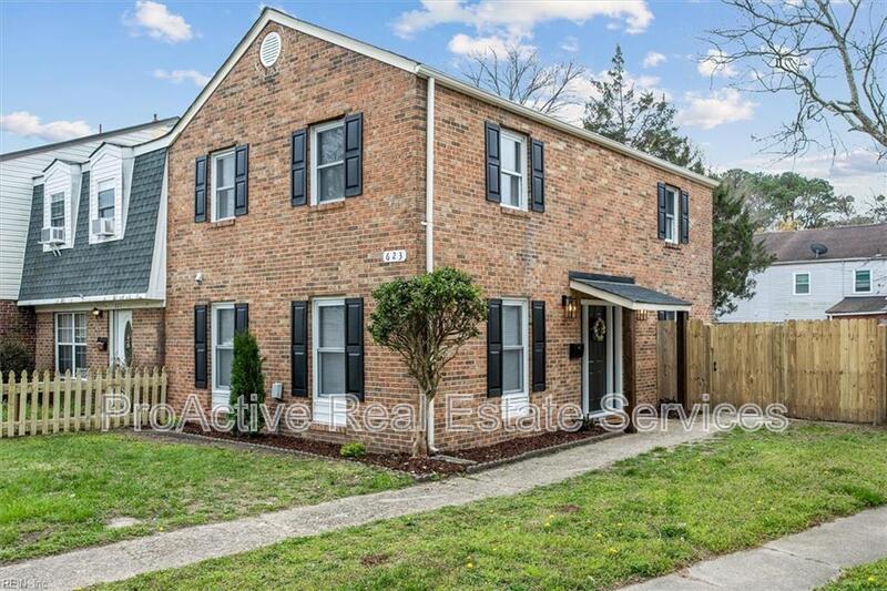 Virginia Beach House: 623 Redhorse Lane