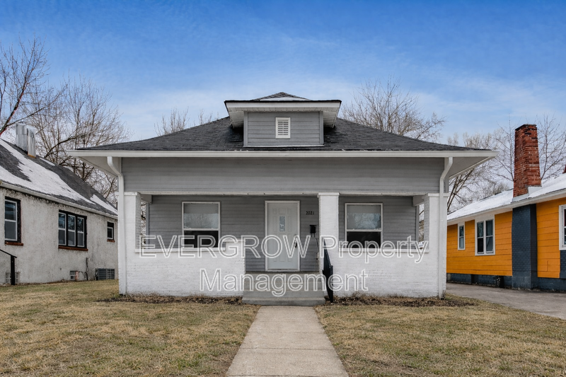 Indianapolis House: 2021 Mansfield Street