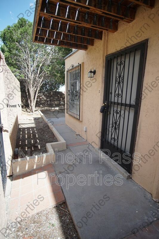 El Paso Condo: 2520 San Jose 8C