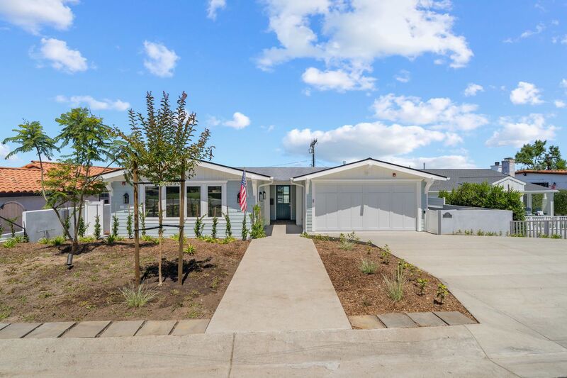 Redondo Beach House: 101 Via Colusa