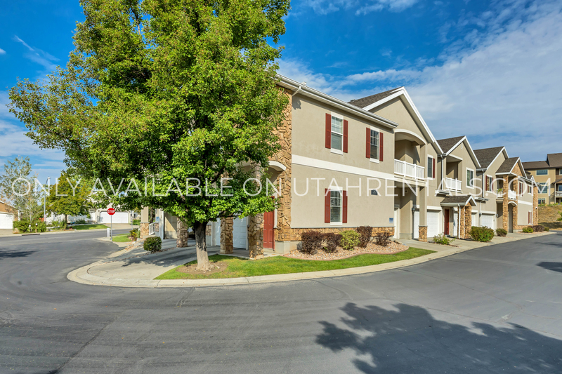 Provo Condo: 1028 Canyon Vista Rd