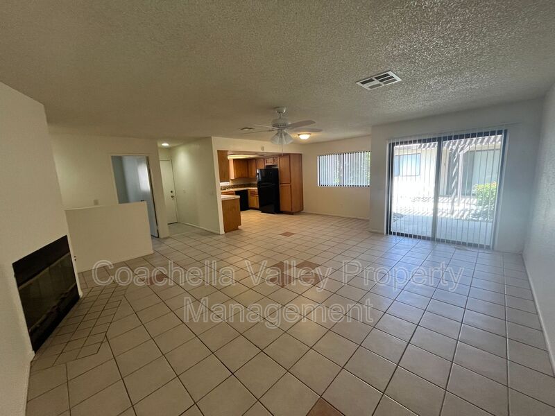 Cathedral City House: 28880 Landau Blvd